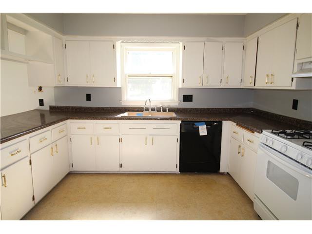 7460 N Chadwick RdGlendale, WI, 53217Milwaukee County