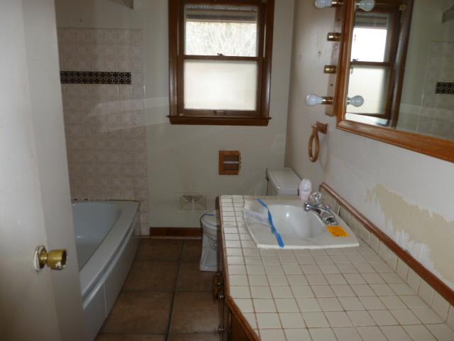 5860 N 81st StMilwaukee, WI, 53218Milwaukee County