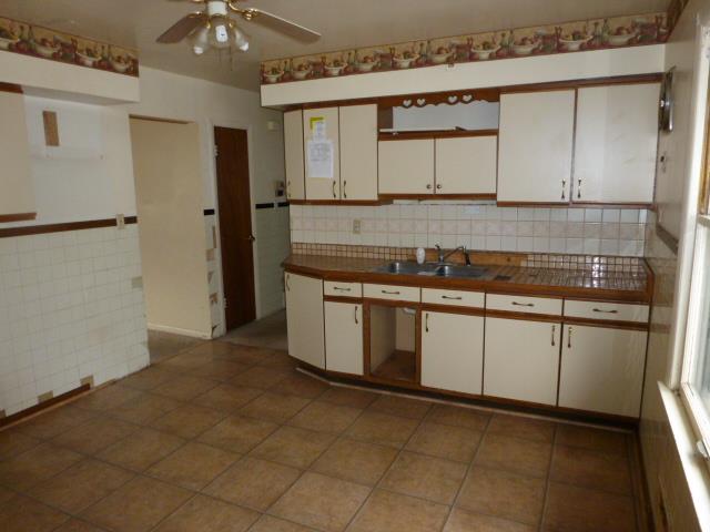 5860 N 81st StMilwaukee, WI, 53218Milwaukee County
