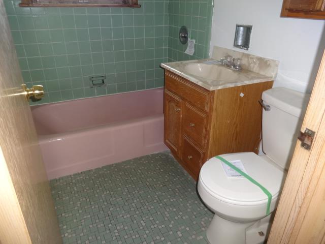 4528 N 72nd StMilwaukee, WI, 53218Milwaukee County