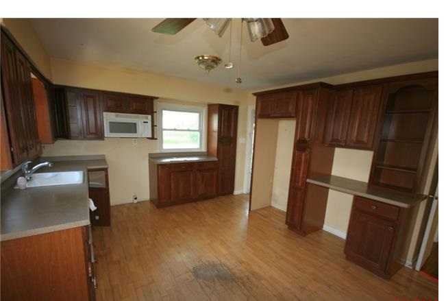 8129 W Scranton PlMilwaukee, WI, 53218Milwaukee County