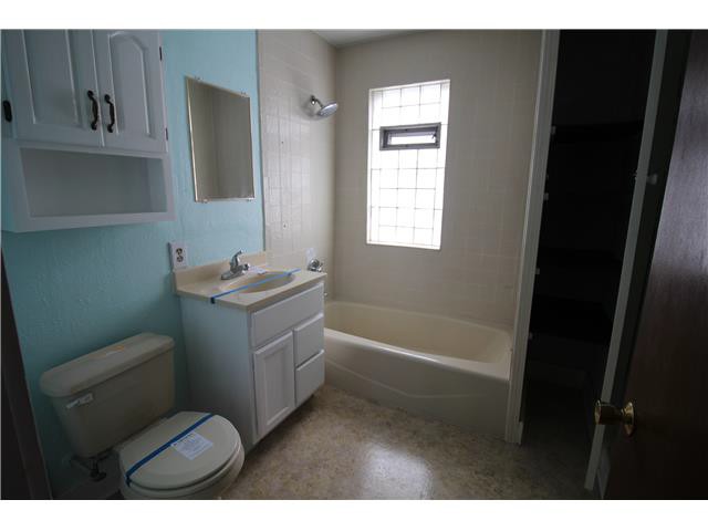 7739 W Rogers StWest Allis, WI, 53219Milwaukee County