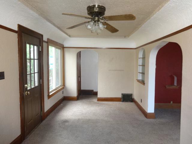 2437 S 76th StWest Allis, WI, 53219Milwaukee County