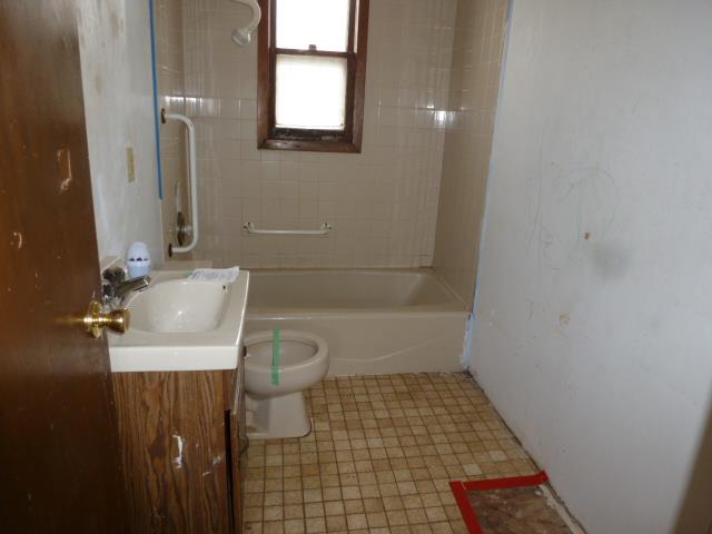 4000 S 41st StGreenfield, WI, 53221Milwaukee County