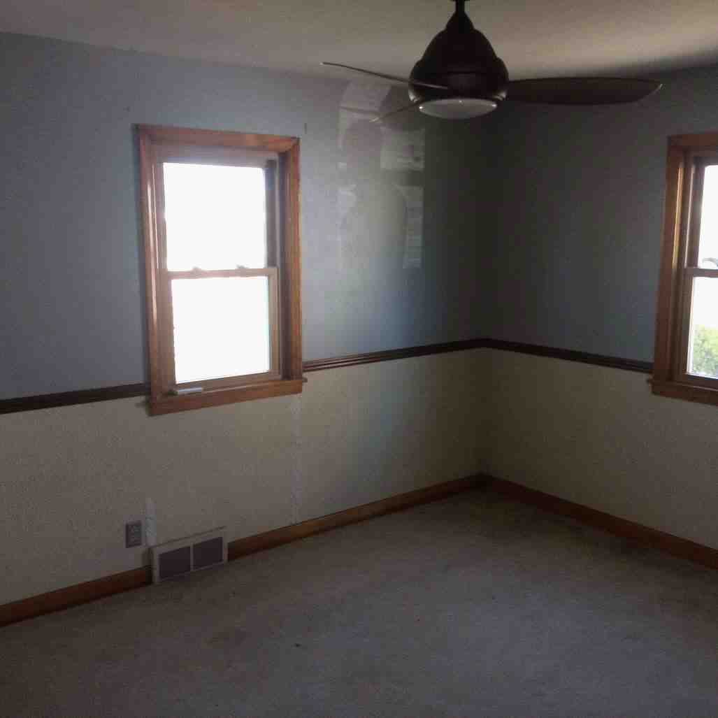 4811 S 7th StMilwaukee, WI, 53221Milwaukee County