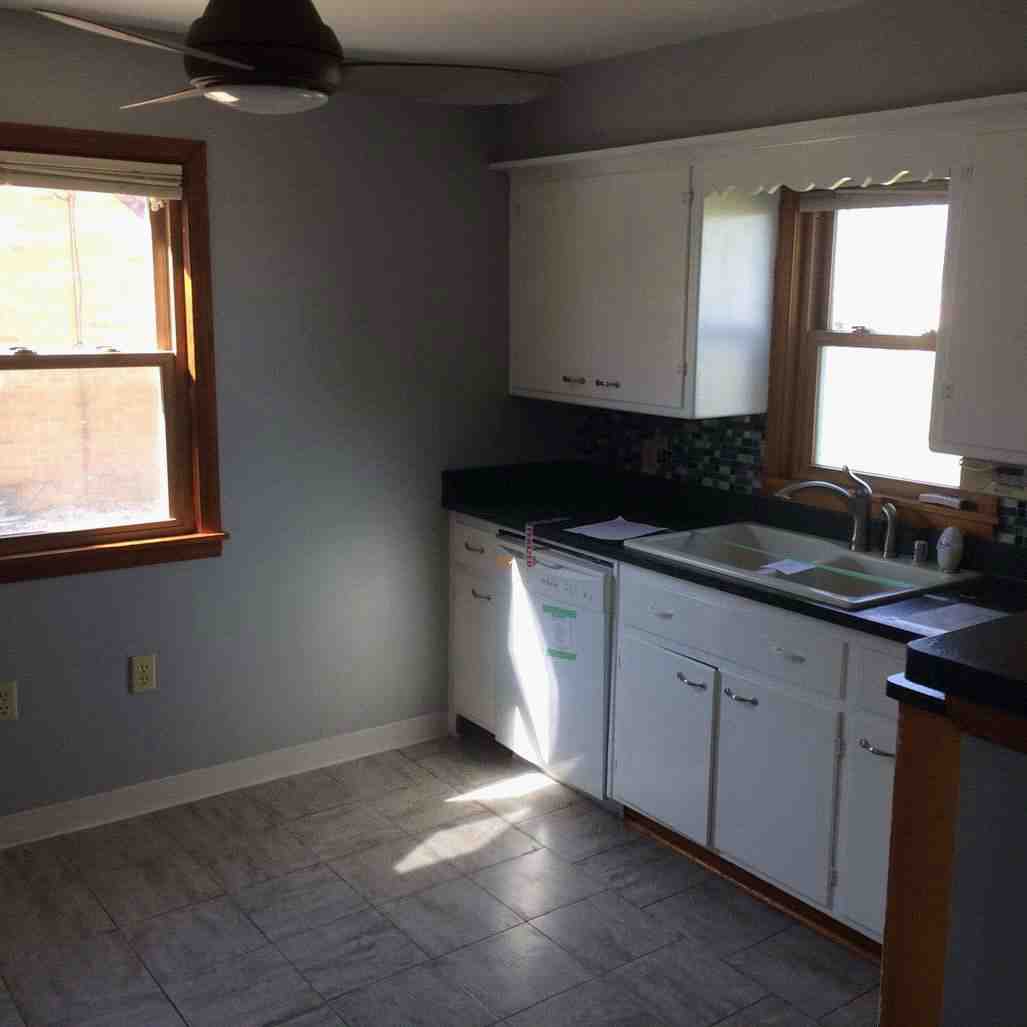 4811 S 7th StMilwaukee, WI, 53221Milwaukee County