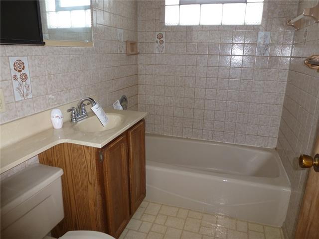 3815 S 24th StMilwaukee, WI, 53221Milwaukee County