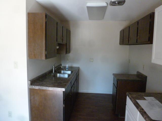 1521 W Edgerton Ave Unit EMilwaukee, WI, 53221Milwaukee County