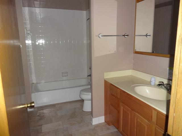3128 King Arthurs CtGreenfield, WI, 53221Milwaukee County