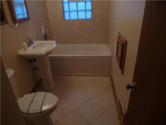 4725 S 24th StMilwaukee, WI, 53221Milwaukee County