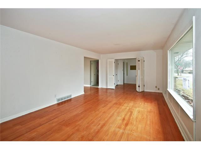 8808 W Fiebrantz AveMilwaukee, WI, 53222Milwaukee County