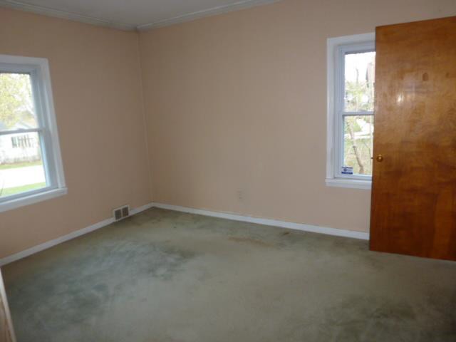 4316 N 94th StWauwatosa, WI, 53222Milwaukee County