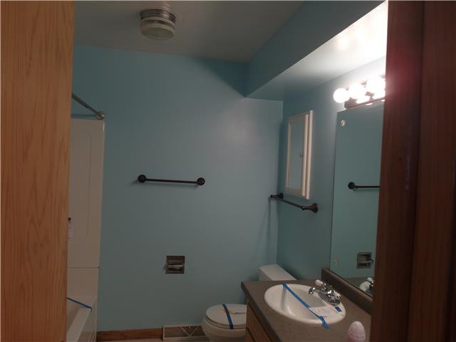 9433 W Grantosa DrWauwatosa, WI, 53222Milwaukee County