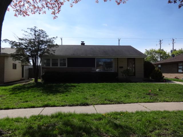 7733 W Fiebrantz AveMilwaukee, WI, 53222Milwaukee County