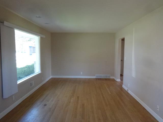 7733 W Fiebrantz AveMilwaukee, WI, 53222Milwaukee County