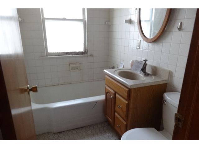 8517 W Townsend StMilwaukee, WI, 53222Milwaukee County