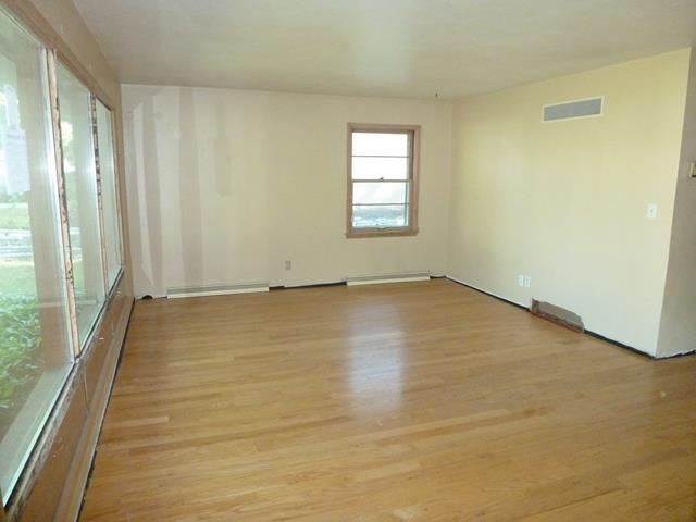 3304n 107th StreetWauwatosa, WI, 53222Milwaukee County