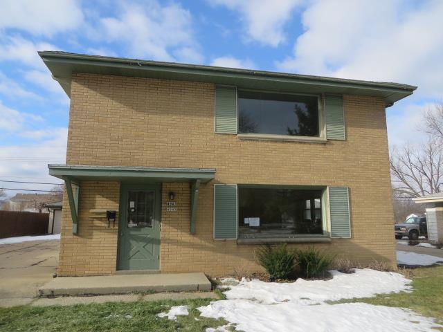 4945-4947 N 107th StMilwaukee, WI, 53225Milwaukee County