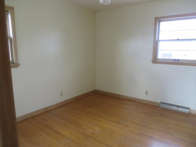4945-4947 N 107th StMilwaukee, WI, 53225Milwaukee County