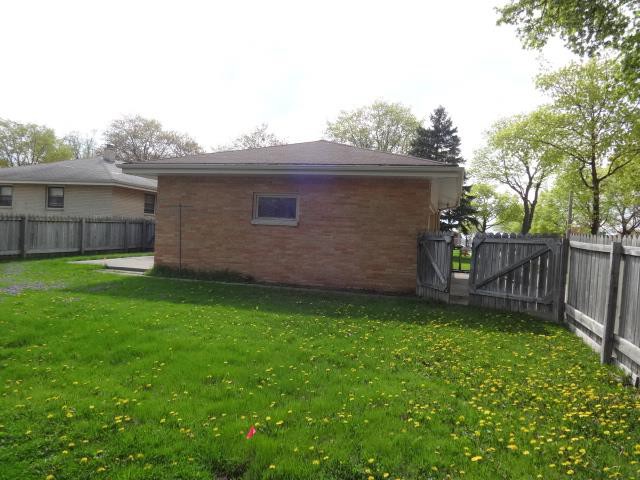 8925 W Stark StMilwaukee, WI, 53225Milwaukee County