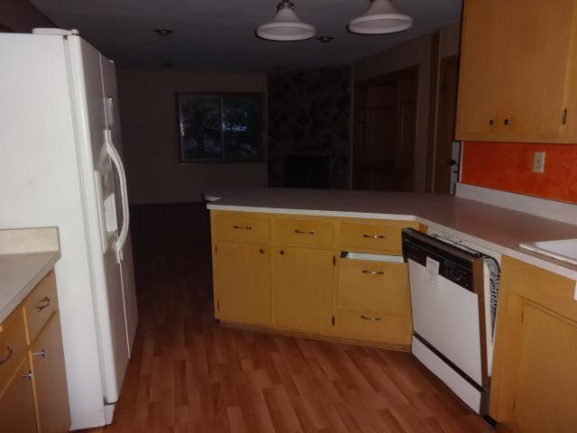 4464 N 105th StMilwaukee, WI, 53225Milwaukee County
