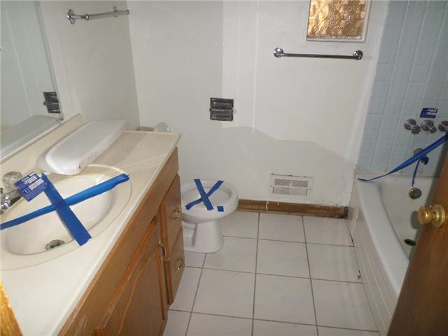 8945 W Herbert AveMilwaukee, WI, 53225Milwaukee County