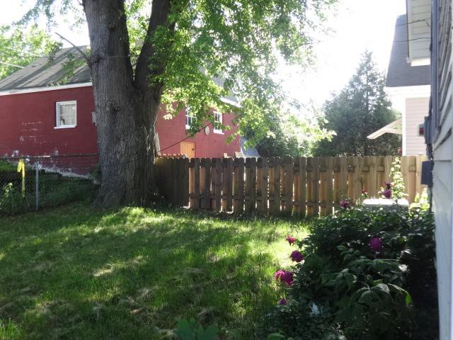 3457 E Norwich AveSaint Francis, WI, 53235Milwaukee County