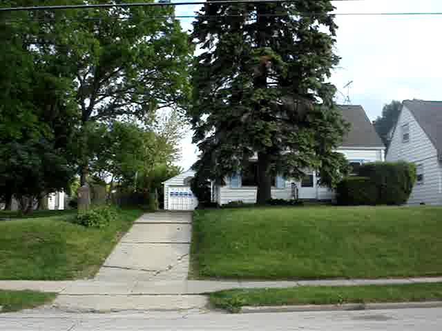 3115 E Norwich AveSaint Francis, WI, 53235Milwaukee County
