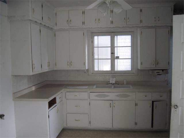 1610 Villa StRacine, WI, 53403Racine County