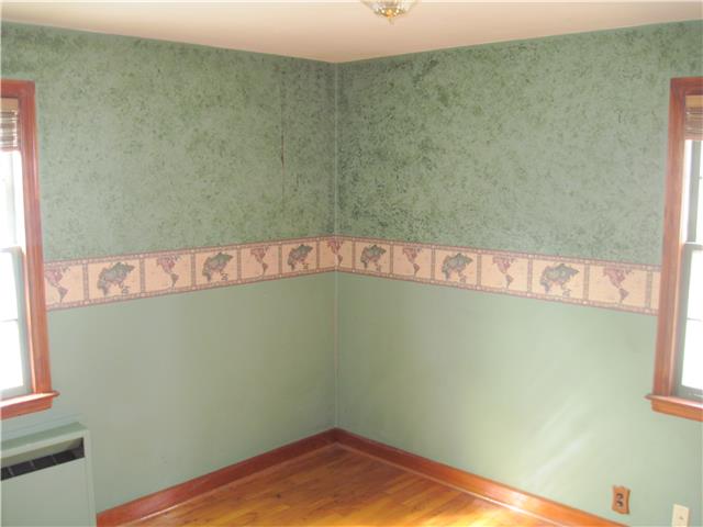 2704 Dwight StRacine, WI, 53403Racine County