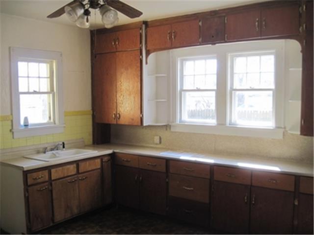 523 N Memorial DrRacine, WI, 53404Racine County