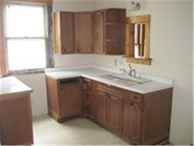 1814 W 6th StRacine, WI, 53404Racine County