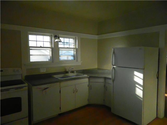 825 Westlawn AveRacine, WI, 53405Racine County