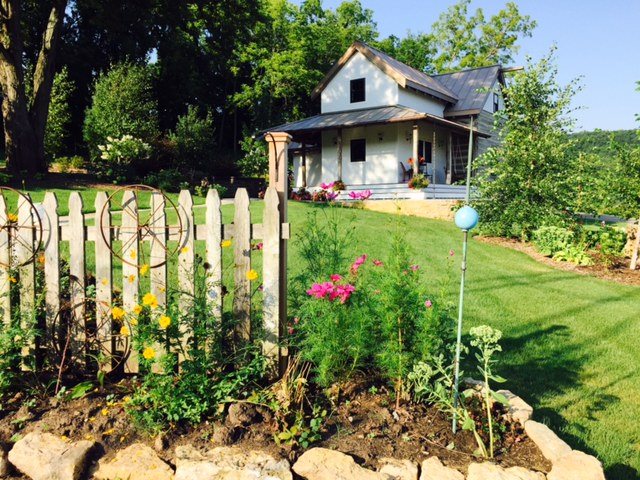 4949 Mounds Park Rd, Blue Mounds, WI 53517