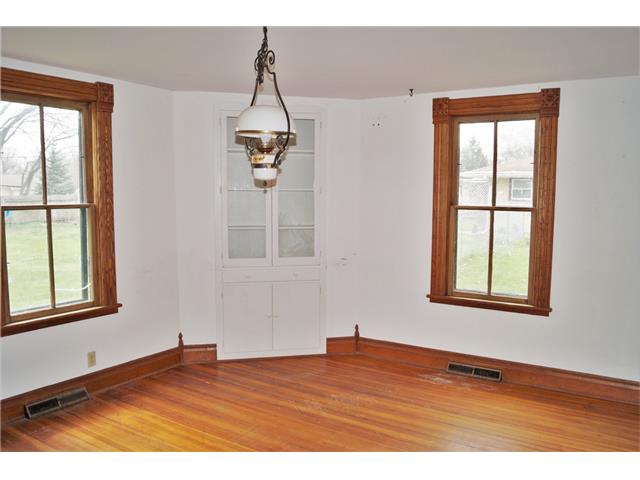 2742 Thinnes StCross Plains, WI, 53528Dane County