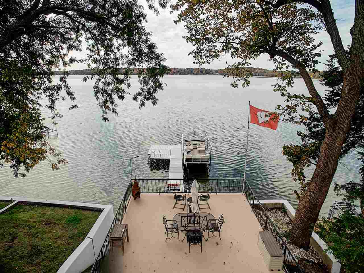 W7834 Shore Acres Rd, Lake Mills, WI 53551