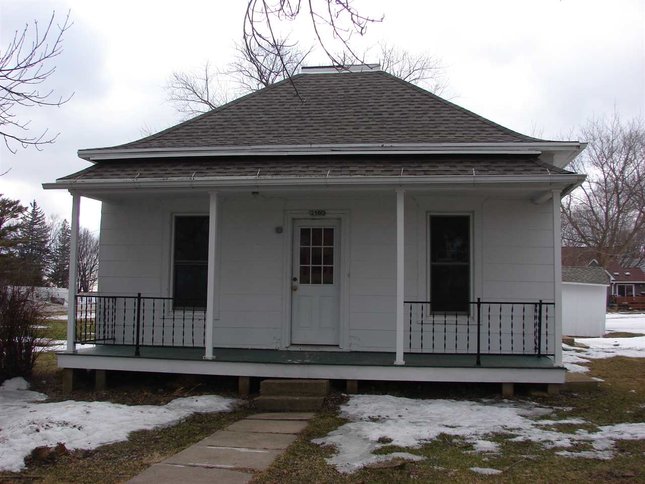 144 Faull St