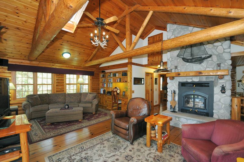 W13628 RAUSCH RD, Lodi, WI 53555