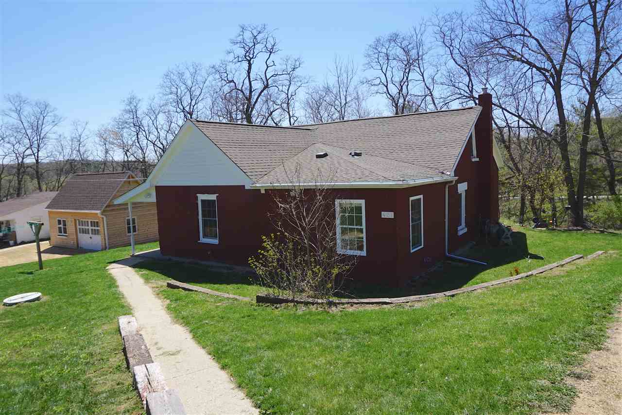 609 Meadowview Ln