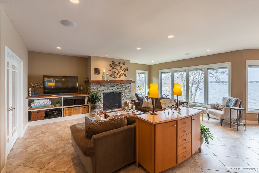 2889 BIBLE CAMP RD, McFarland, WI 53558