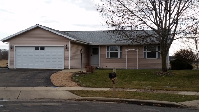 632 Meadowview Ln