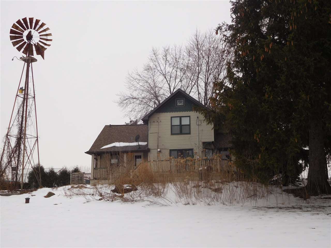 632 Meadowview Ln