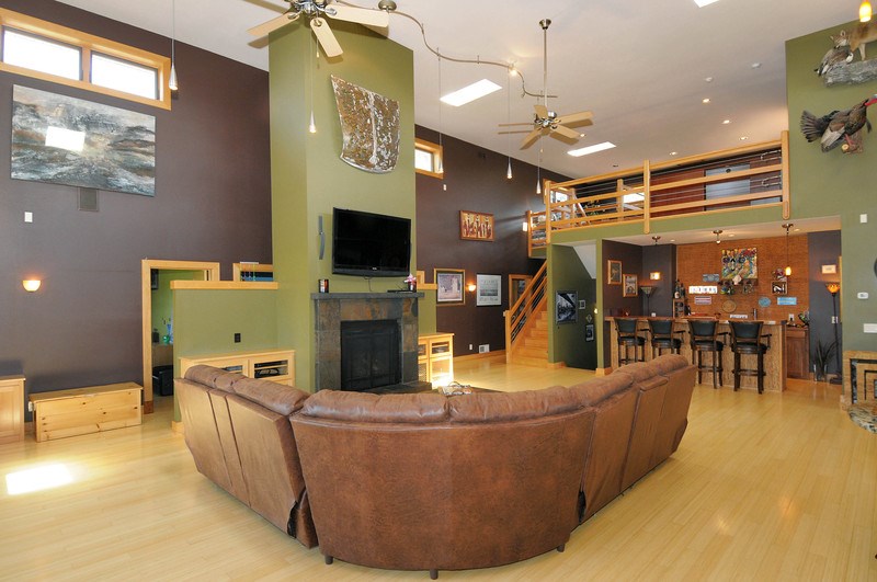 5885 BEUTHIN RD, Mazomanie, WI 53560