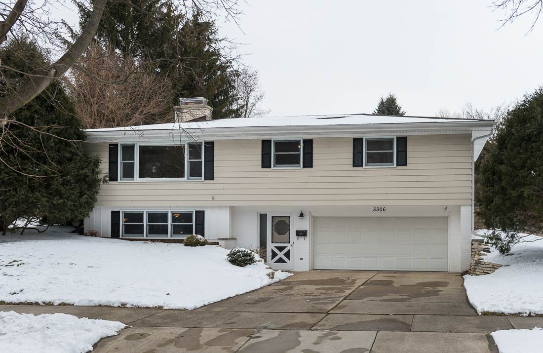 9720 Dunlap Hollow Rd