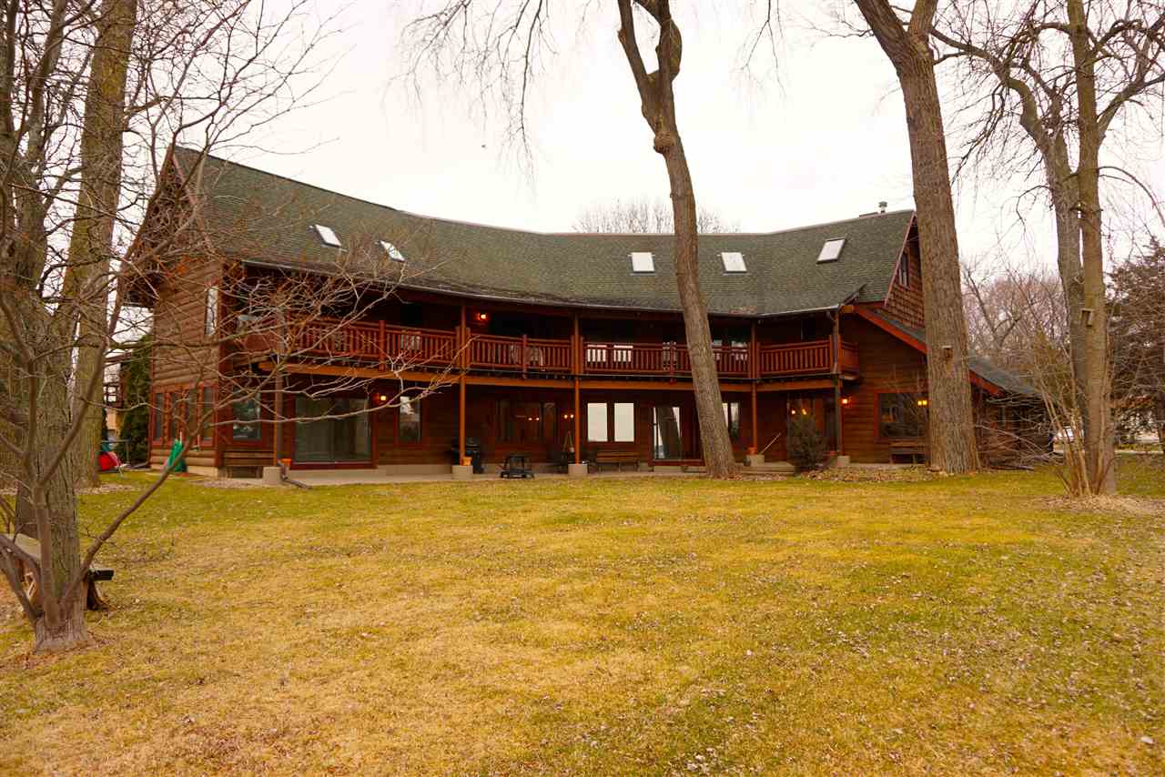 2898 TOMAHAWK CT, Middleton, WI 53562