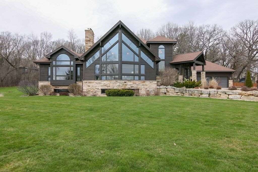 4607 Signature Dr
