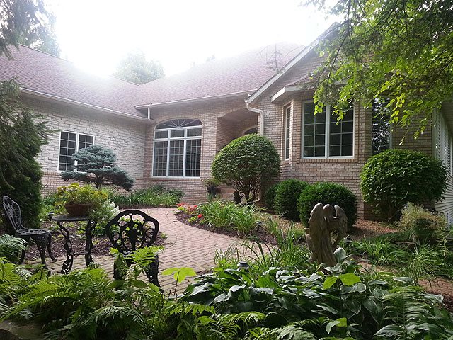 4698 Sunset Ridge Dr