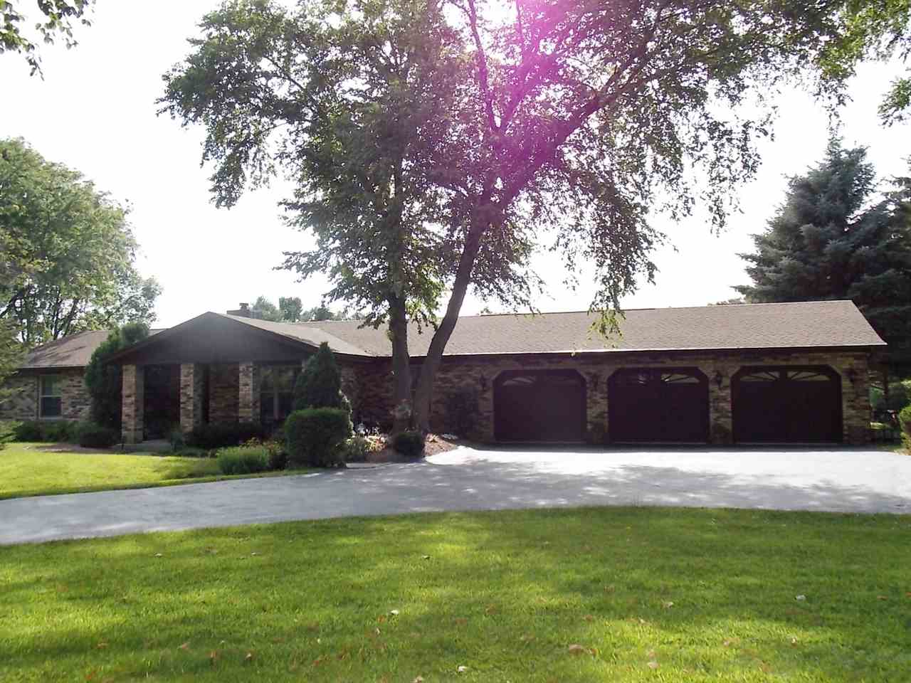 162 1St Ln