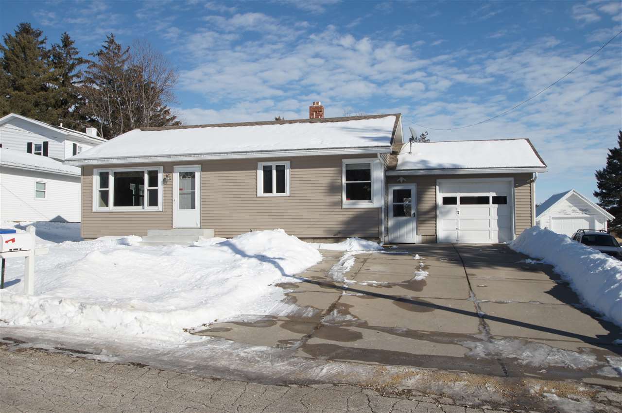 557 Ferndale Rd