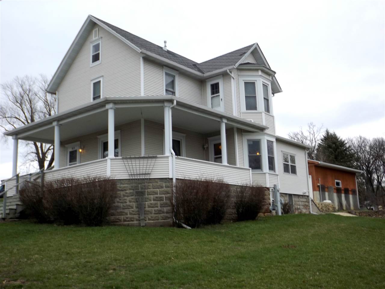 W4614 Burkhalter Rd